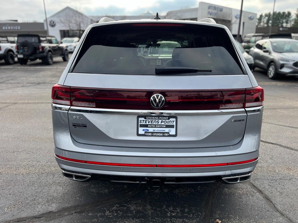 new 2025 Volkswagen Atlas car, priced at $52,041