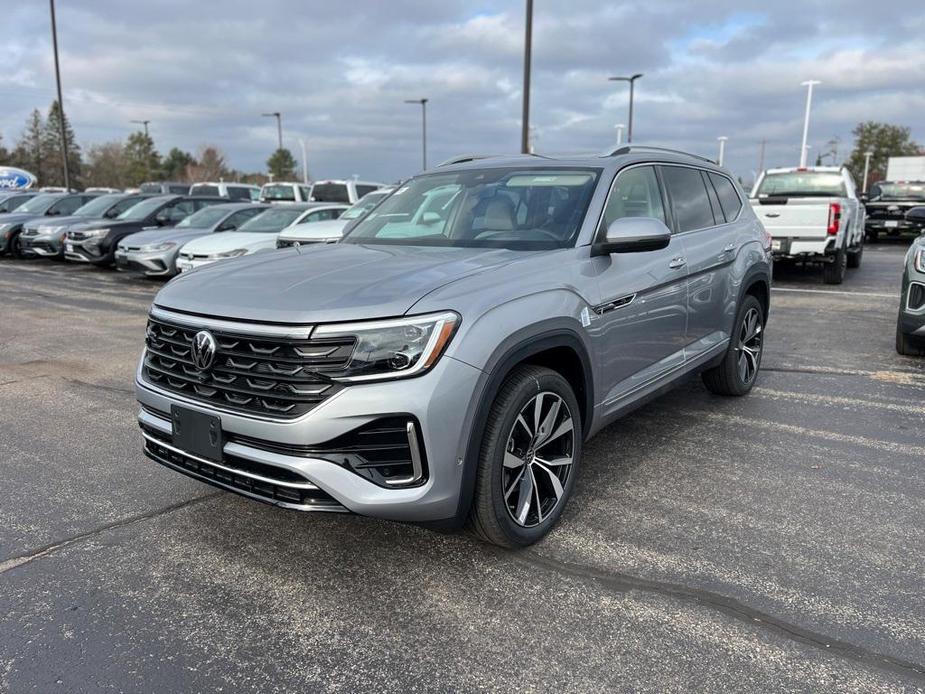 new 2025 Volkswagen Atlas car, priced at $52,041