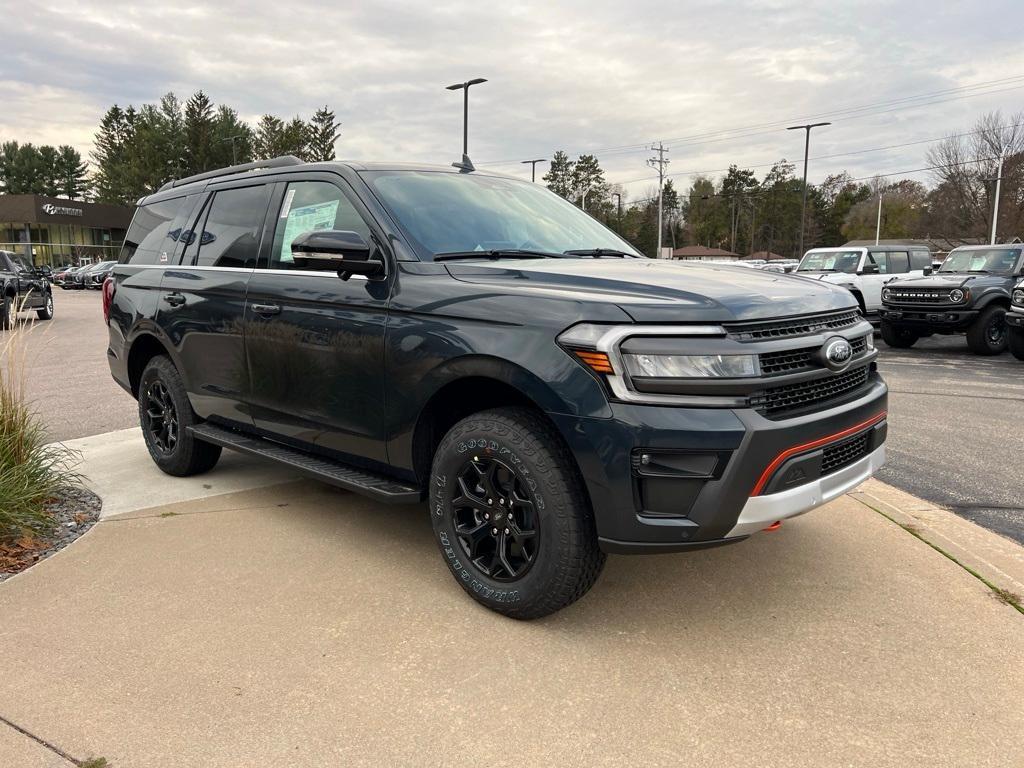 new 2024 Ford Expedition car, priced at $76,079