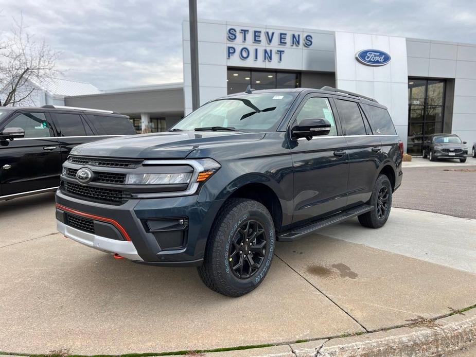 new 2024 Ford Expedition car, priced at $76,079