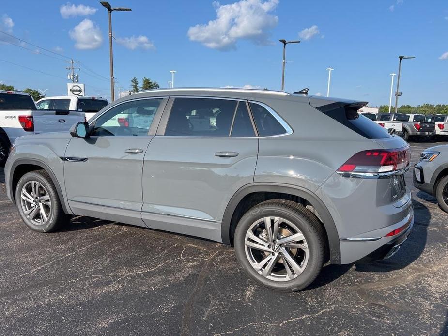 new 2024 Volkswagen Atlas Cross Sport car, priced at $46,821