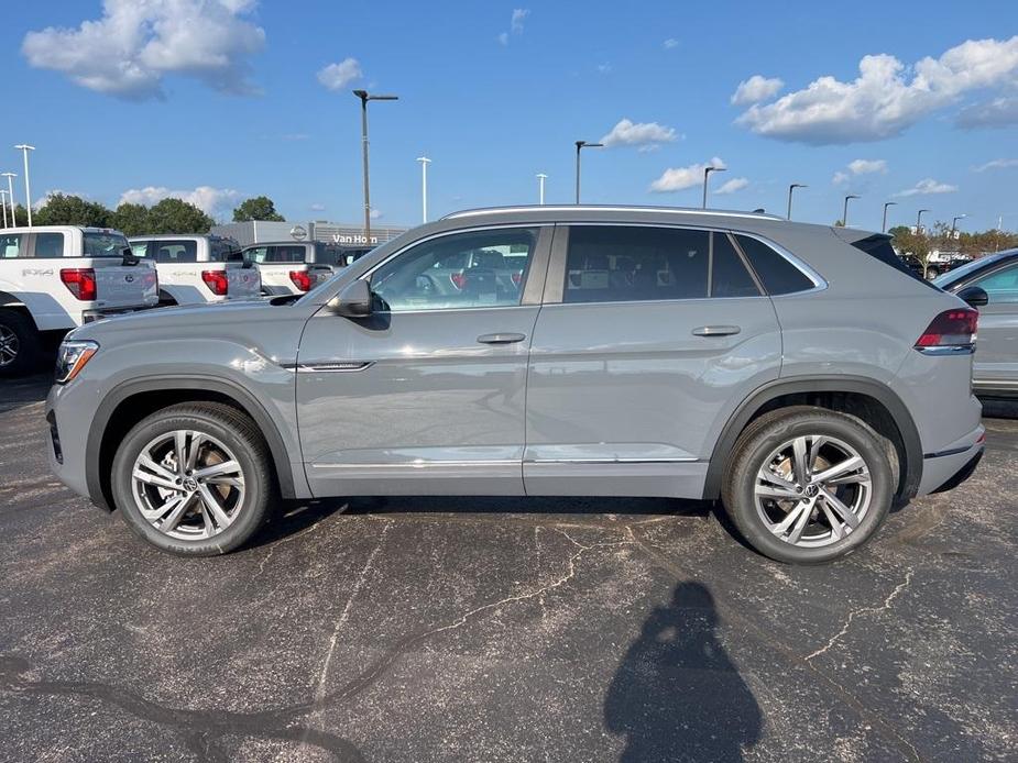 new 2024 Volkswagen Atlas Cross Sport car, priced at $46,821