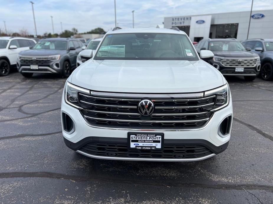 new 2024 Volkswagen Atlas car, priced at $41,310