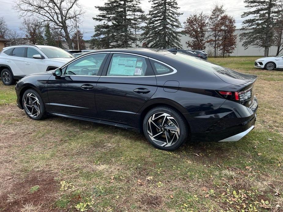 new 2025 Hyundai Sonata car, priced at $29,893