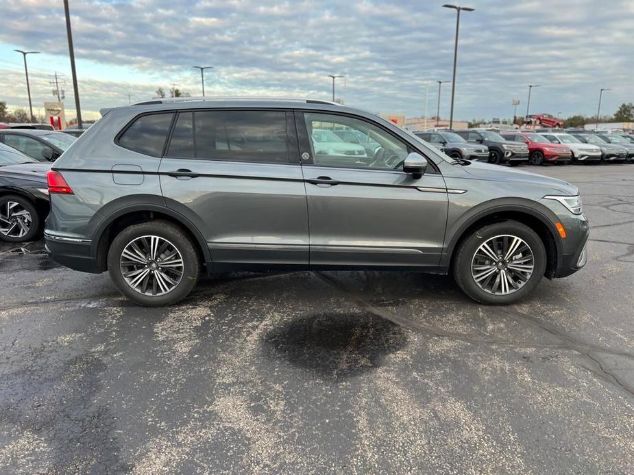 new 2024 Volkswagen Tiguan car, priced at $32,040