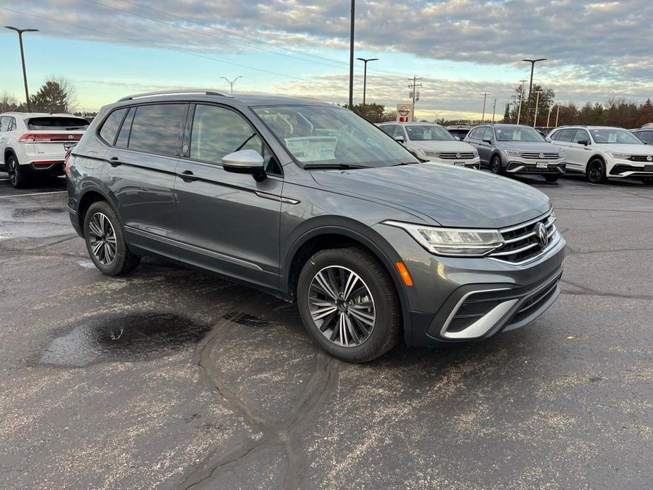 new 2024 Volkswagen Tiguan car, priced at $32,040