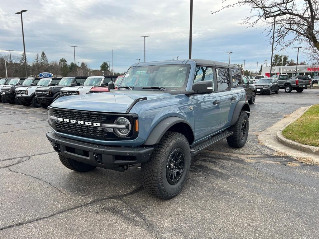 new 2024 Ford Bronco car, priced at $62,275