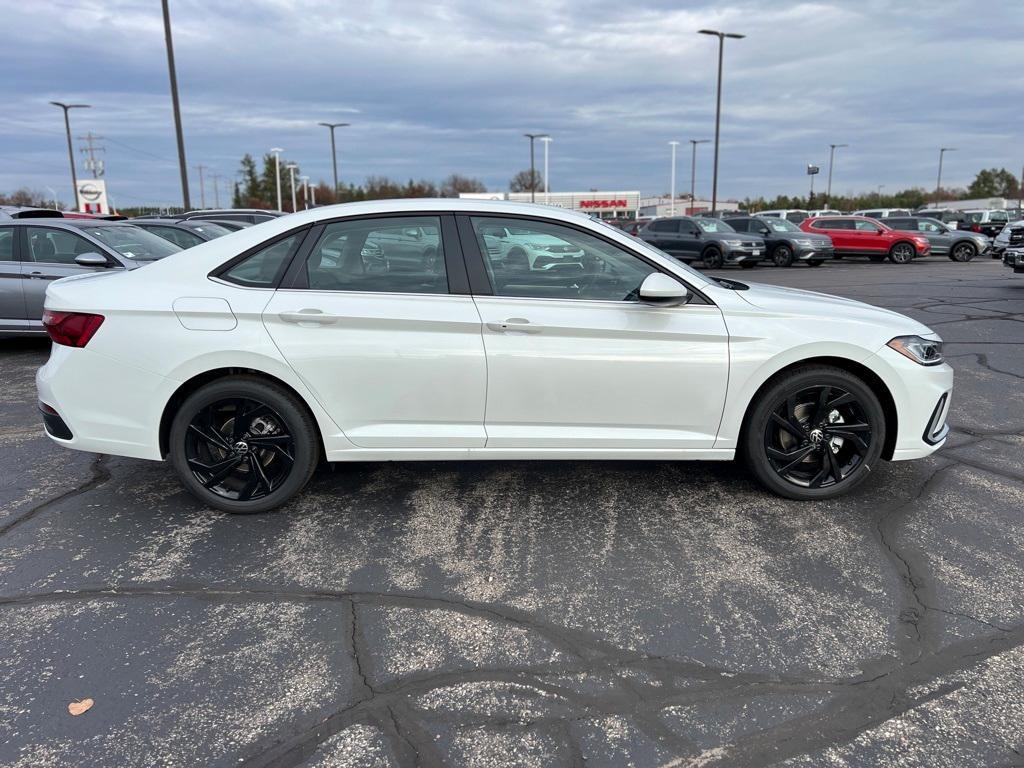 new 2025 Volkswagen Jetta car, priced at $25,834