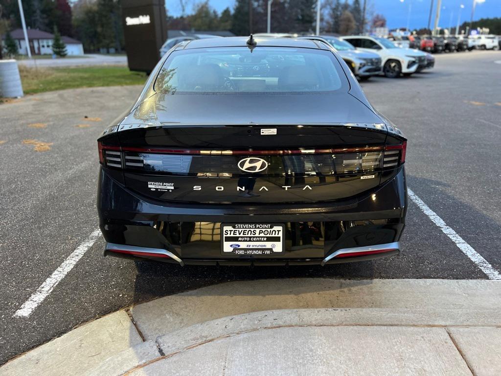 new 2025 Hyundai Sonata Hybrid car, priced at $36,768