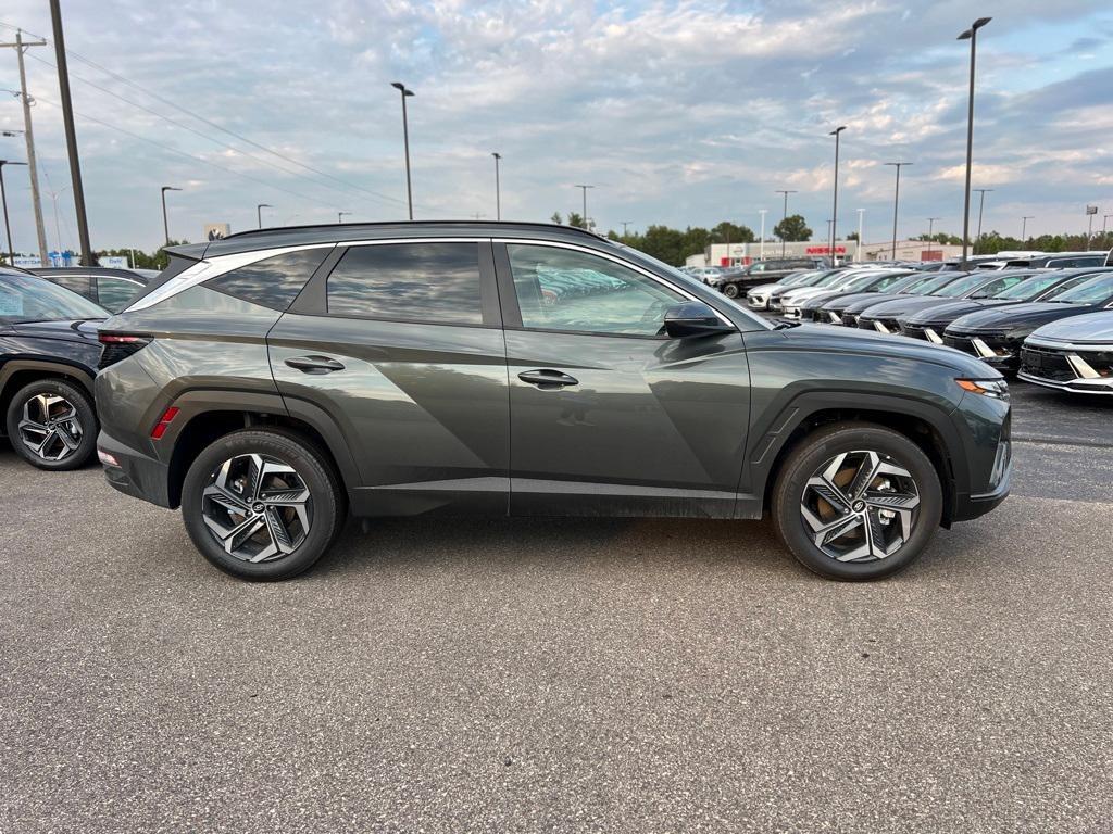 new 2024 Hyundai Tucson Hybrid car, priced at $33,941