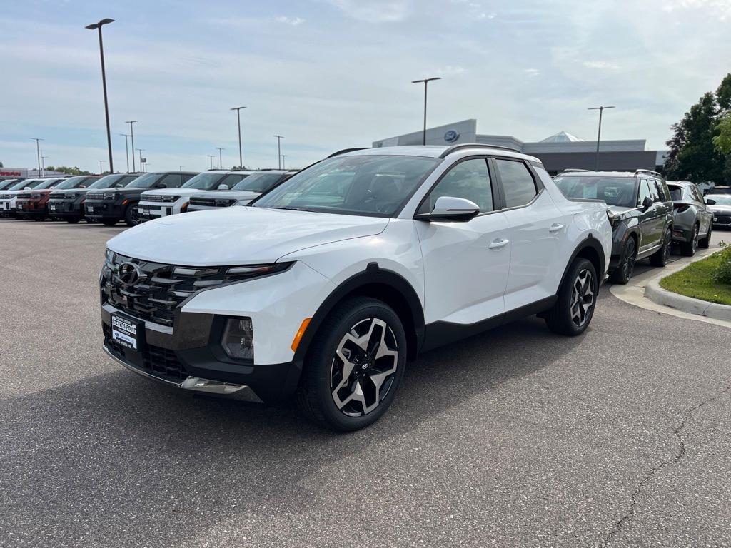 new 2024 Hyundai Santa Cruz car, priced at $40,001