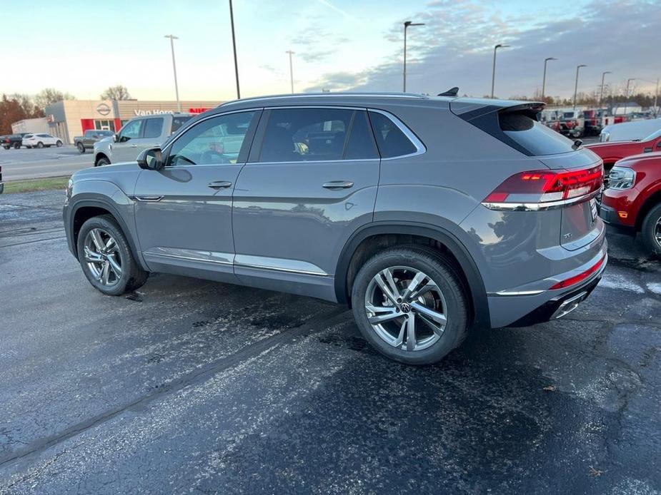 new 2024 Volkswagen Atlas Cross Sport car, priced at $47,066