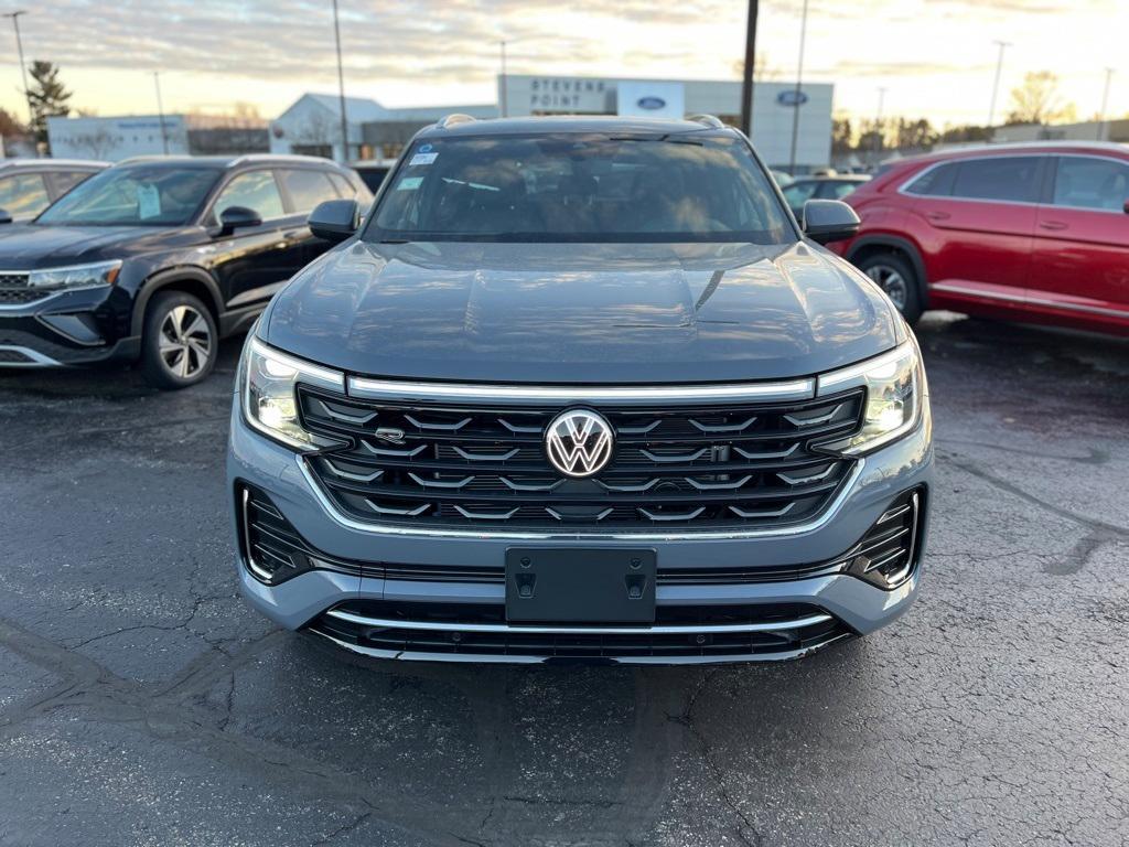 new 2024 Volkswagen Atlas Cross Sport car, priced at $47,066