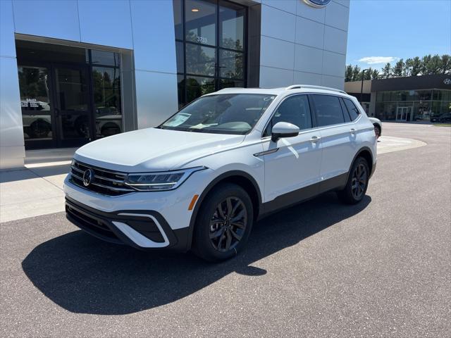 new 2024 Volkswagen Tiguan car, priced at $32,492