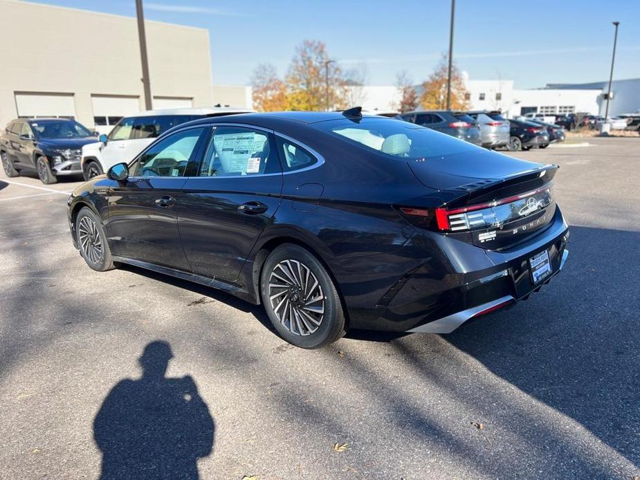 new 2024 Hyundai Sonata Hybrid car, priced at $29,448