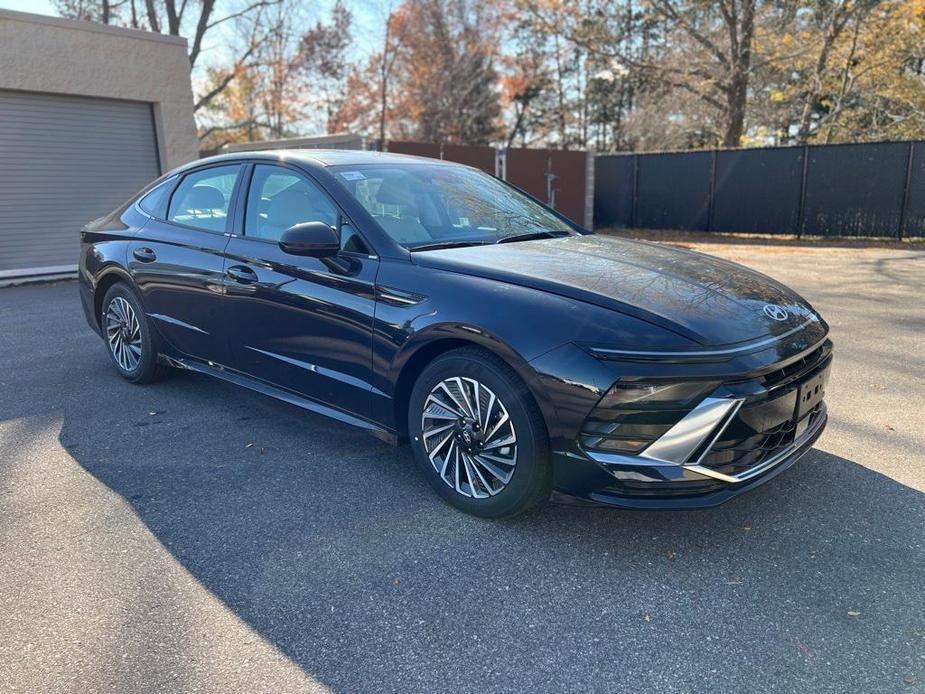 new 2024 Hyundai Sonata Hybrid car, priced at $29,448