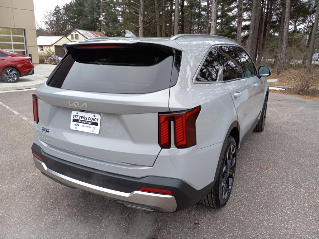 used 2024 Kia Sorento car, priced at $36,990