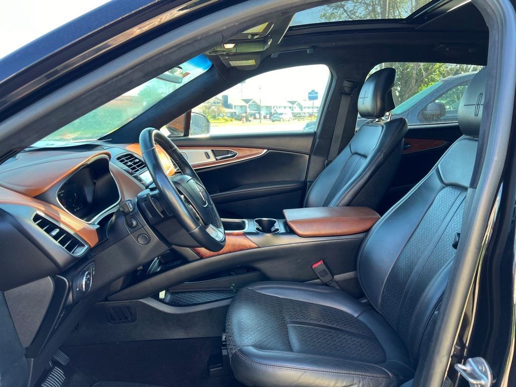 used 2019 Lincoln Nautilus car, priced at $28,505