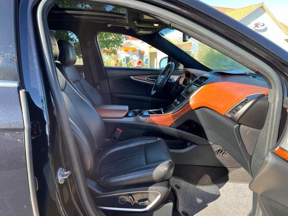 used 2019 Lincoln Nautilus car, priced at $28,505