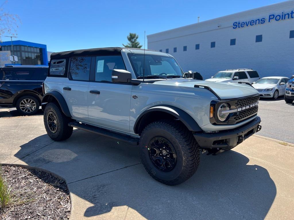 new 2024 Ford Bronco car, priced at $59,780