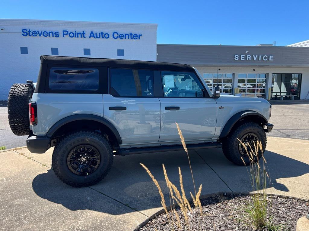 new 2024 Ford Bronco car, priced at $59,780