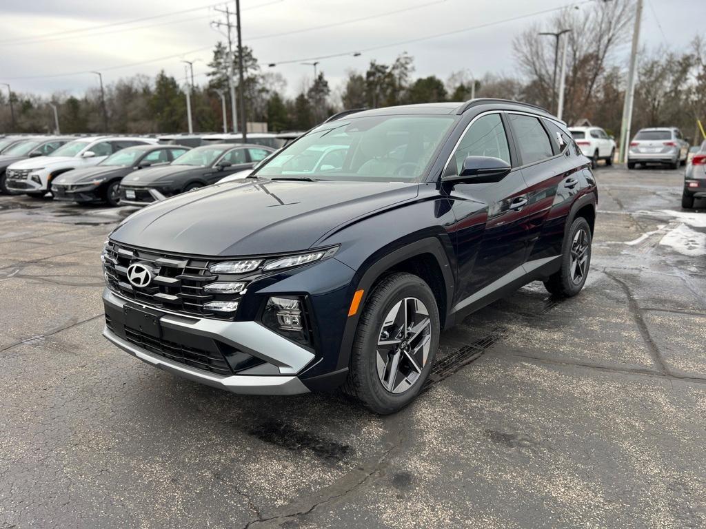 new 2025 Hyundai Tucson Hybrid car, priced at $36,850