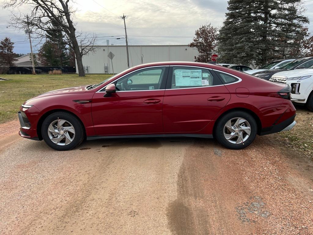 new 2025 Hyundai Sonata car, priced at $26,402