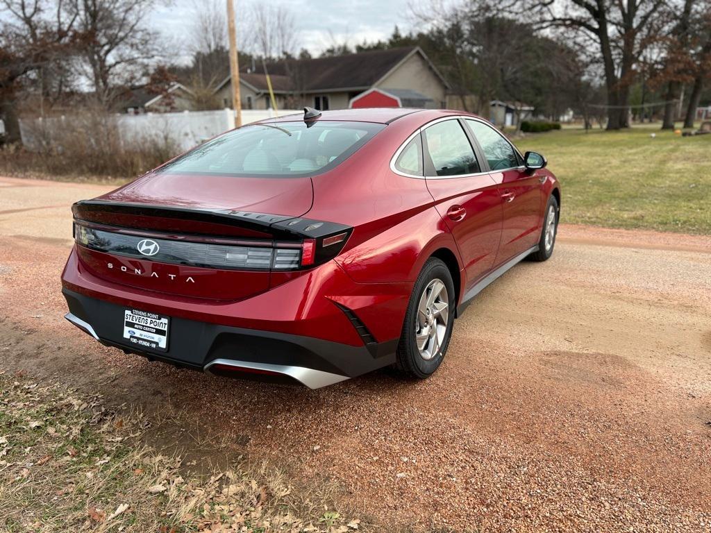 new 2025 Hyundai Sonata car, priced at $26,402