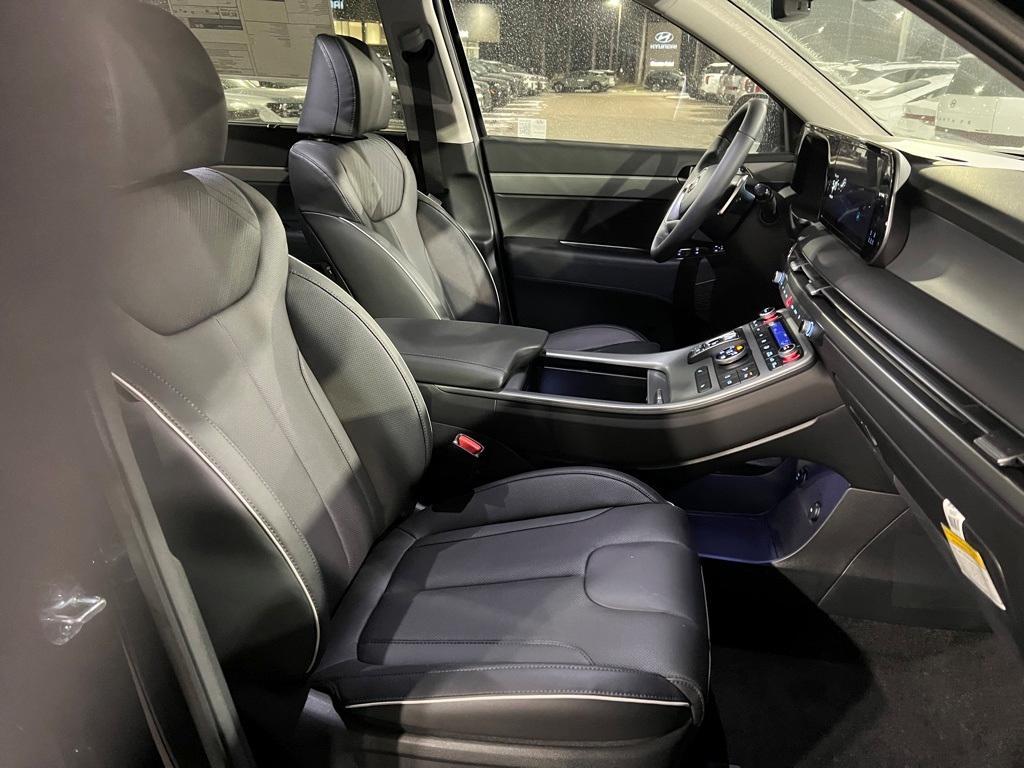 new 2025 Hyundai Palisade car, priced at $44,611