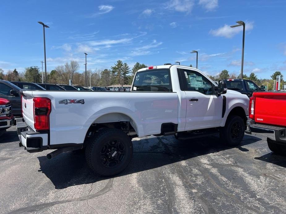 new 2024 Ford F-350 car, priced at $51,970