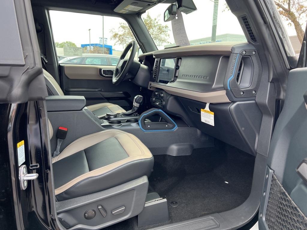 new 2024 Ford Bronco car, priced at $59,730