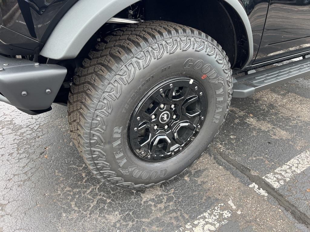 new 2024 Ford Bronco car, priced at $59,730