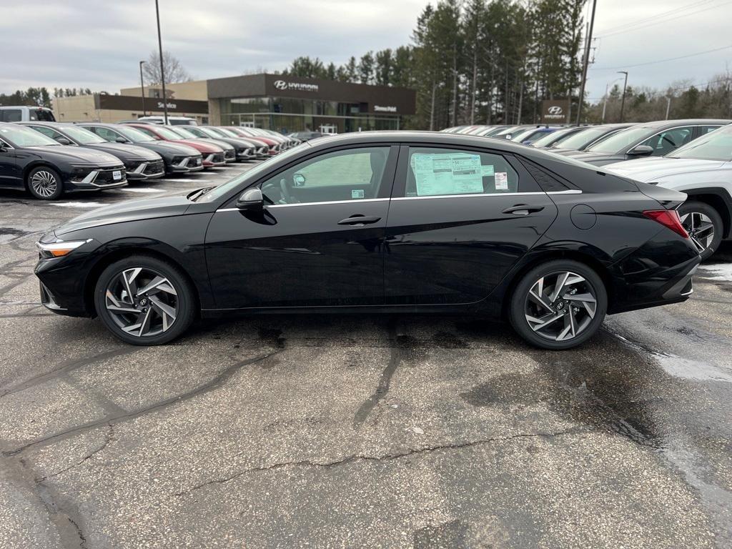 new 2025 Hyundai Elantra HEV car, priced at $29,058