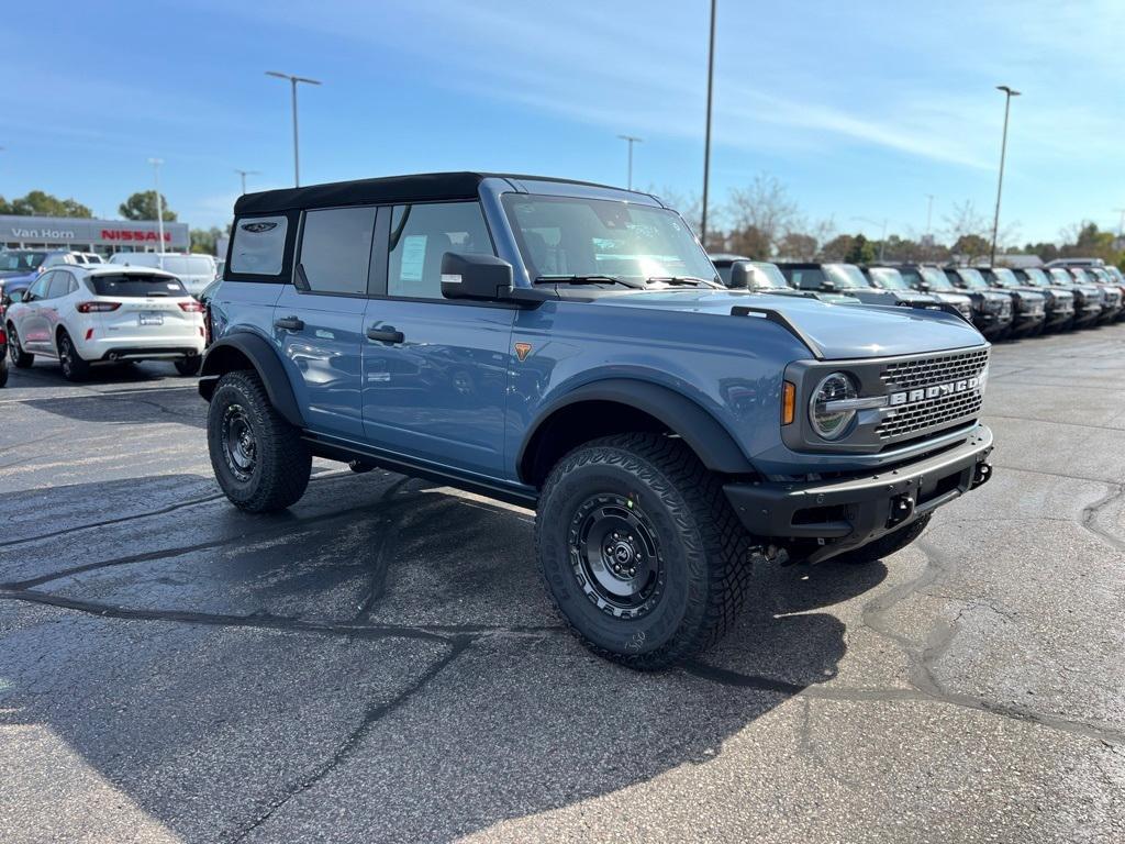 new 2024 Ford Bronco car, priced at $59,035