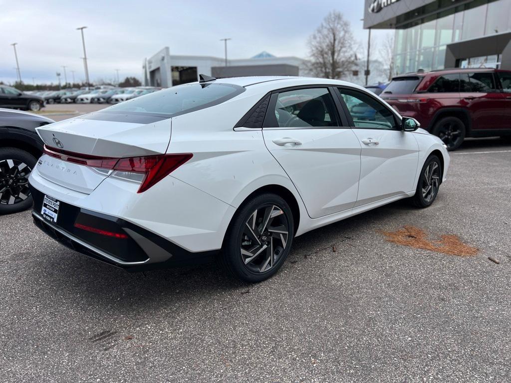 new 2025 Hyundai Elantra car, priced at $25,834