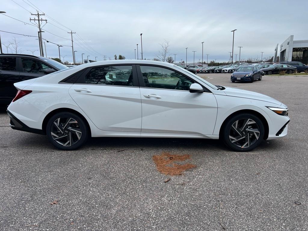 new 2025 Hyundai Elantra car, priced at $25,834