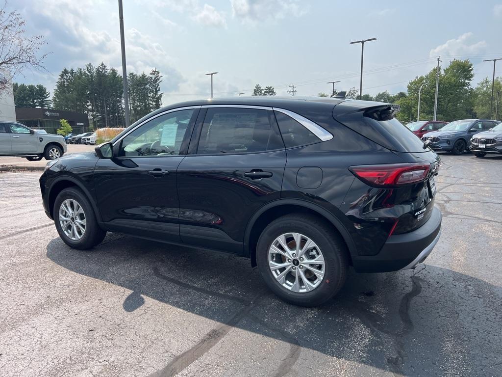 new 2024 Ford Escape car, priced at $29,827