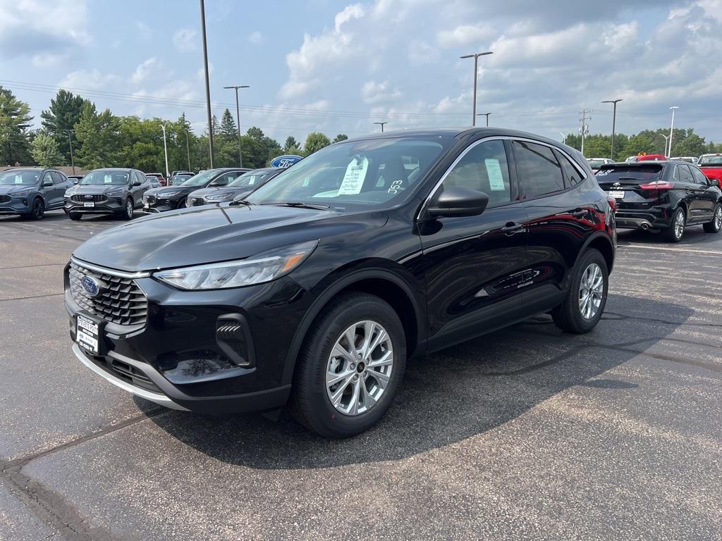 new 2024 Ford Escape car, priced at $29,827