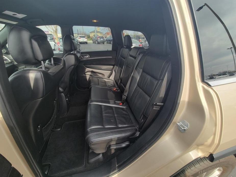 used 2015 Jeep Grand Cherokee car, priced at $16,385