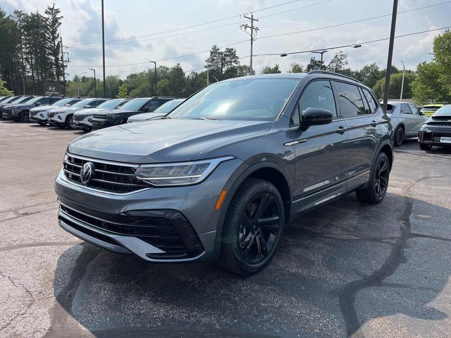 new 2024 Volkswagen Tiguan car, priced at $34,340