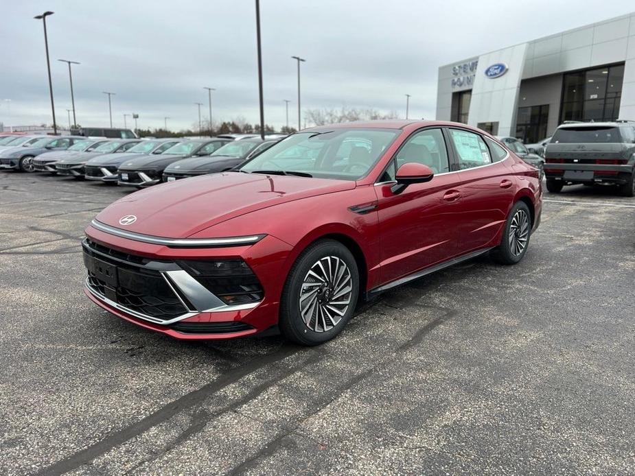 new 2025 Hyundai Sonata Hybrid car, priced at $30,809