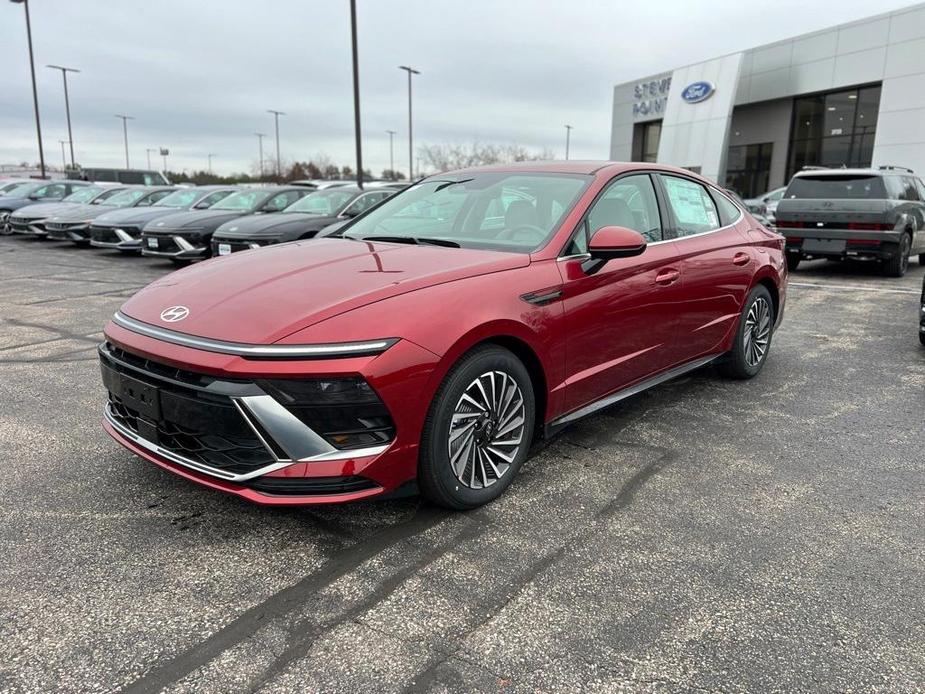 new 2025 Hyundai Sonata Hybrid car, priced at $30,809