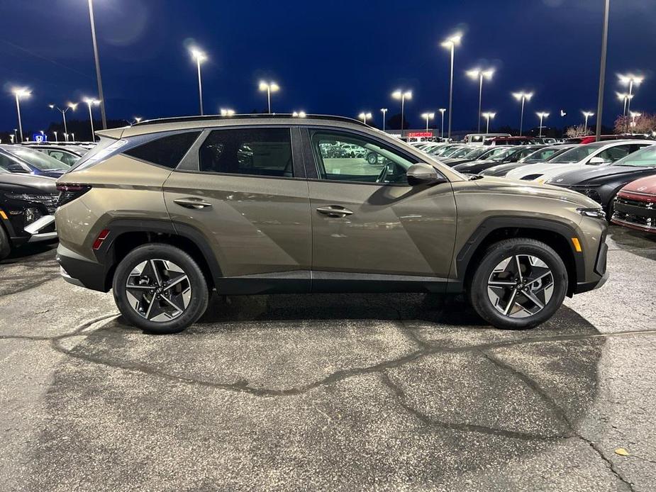 new 2025 Hyundai Tucson Hybrid car, priced at $36,495