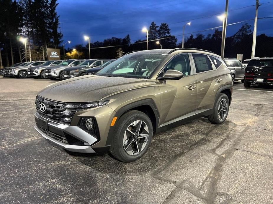 new 2025 Hyundai Tucson Hybrid car, priced at $36,495