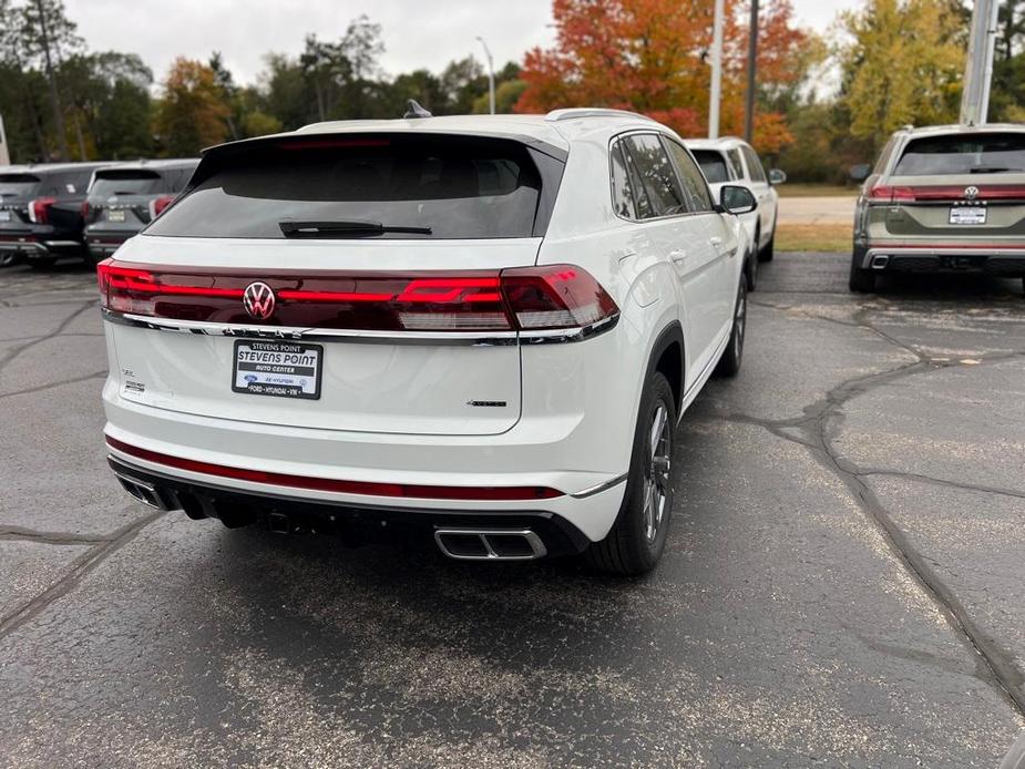 new 2024 Volkswagen Atlas Cross Sport car, priced at $47,361