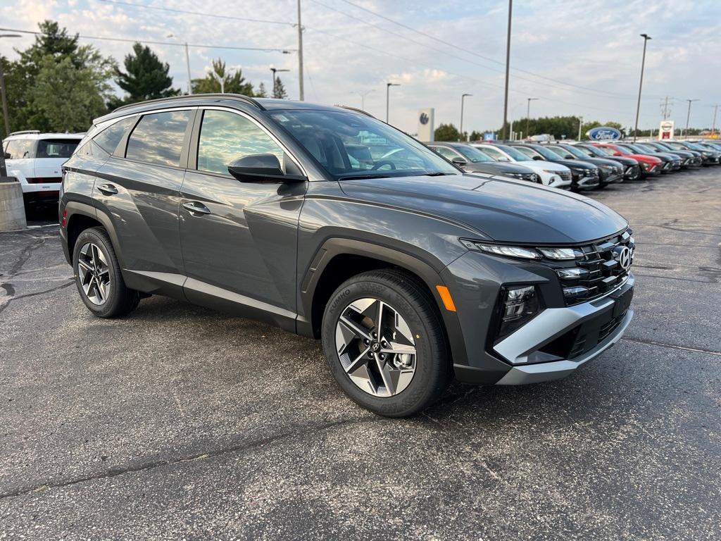 new 2025 Hyundai Tucson car, priced at $33,125