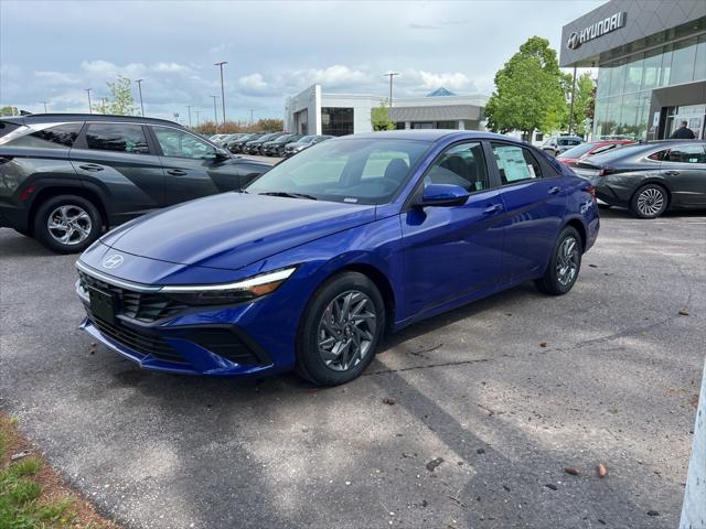 new 2024 Hyundai Elantra car, priced at $23,002