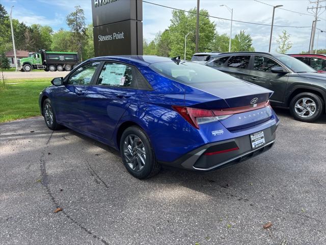 new 2024 Hyundai Elantra car, priced at $23,002