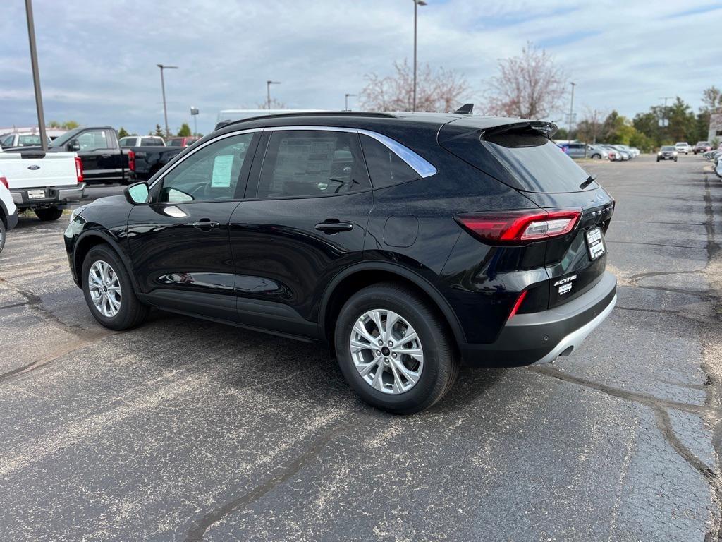 new 2024 Ford Escape car, priced at $32,212