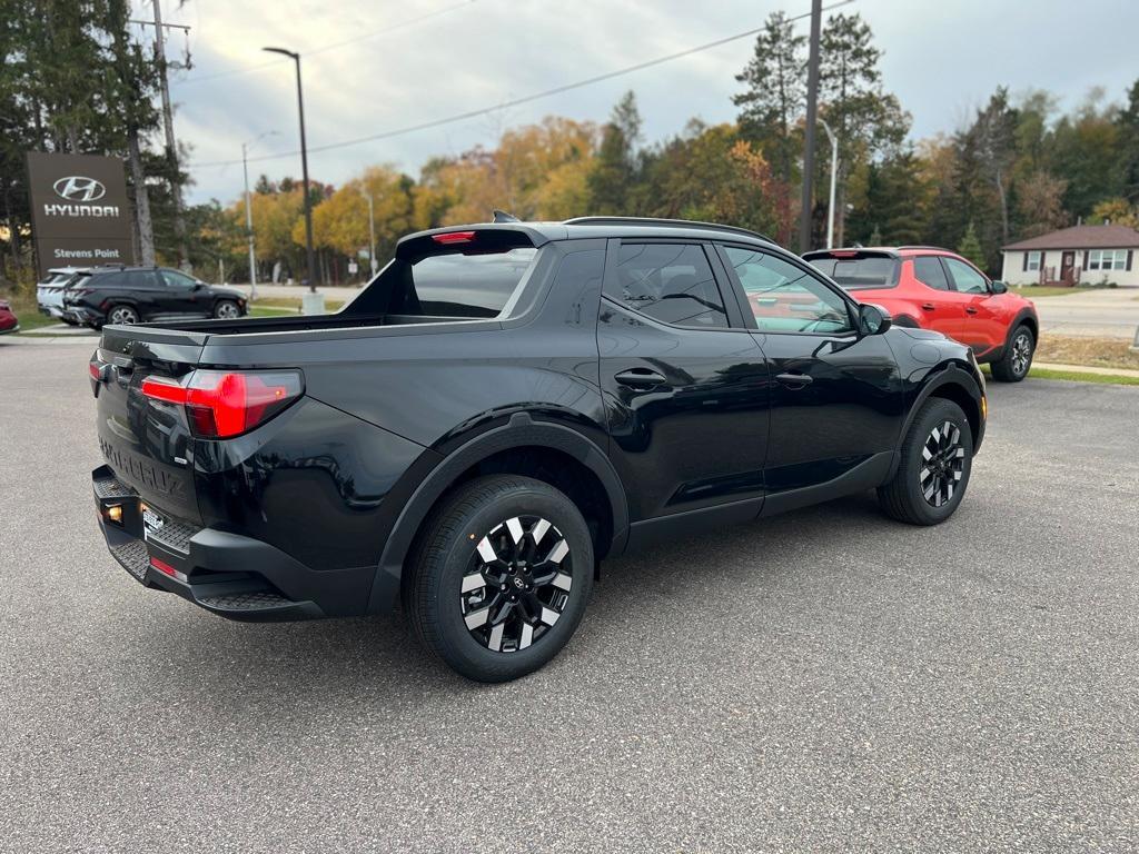 new 2025 Hyundai Santa Cruz car, priced at $31,581